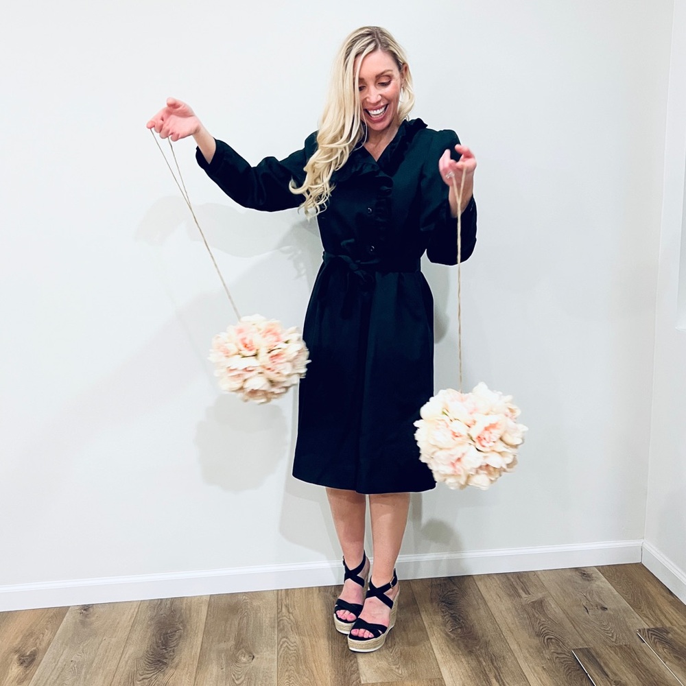VTG Black Ruffle Collar Dress Coat